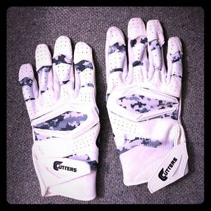 Men’s Football Gloves Cutters RevPro 2.0